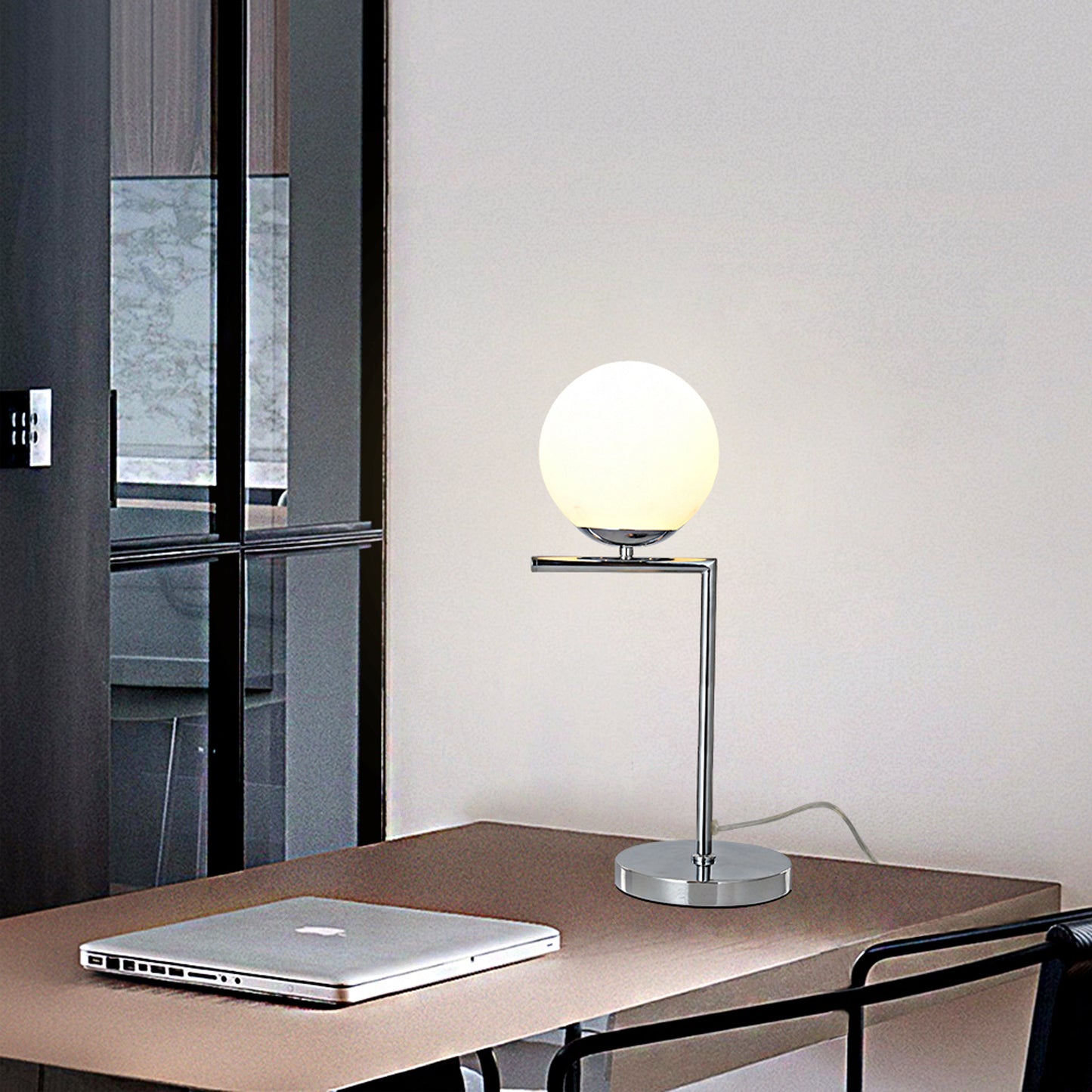 Globe Glass Table Lamp